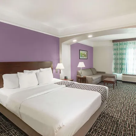 La Quinta By Wyndham Mansfield Tx Hotel